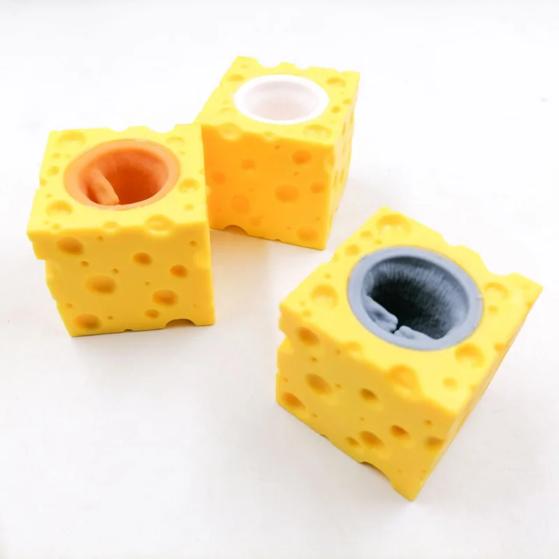 Pop Up Funny Mouse and Cheese  - Photography Jokes recension och pris