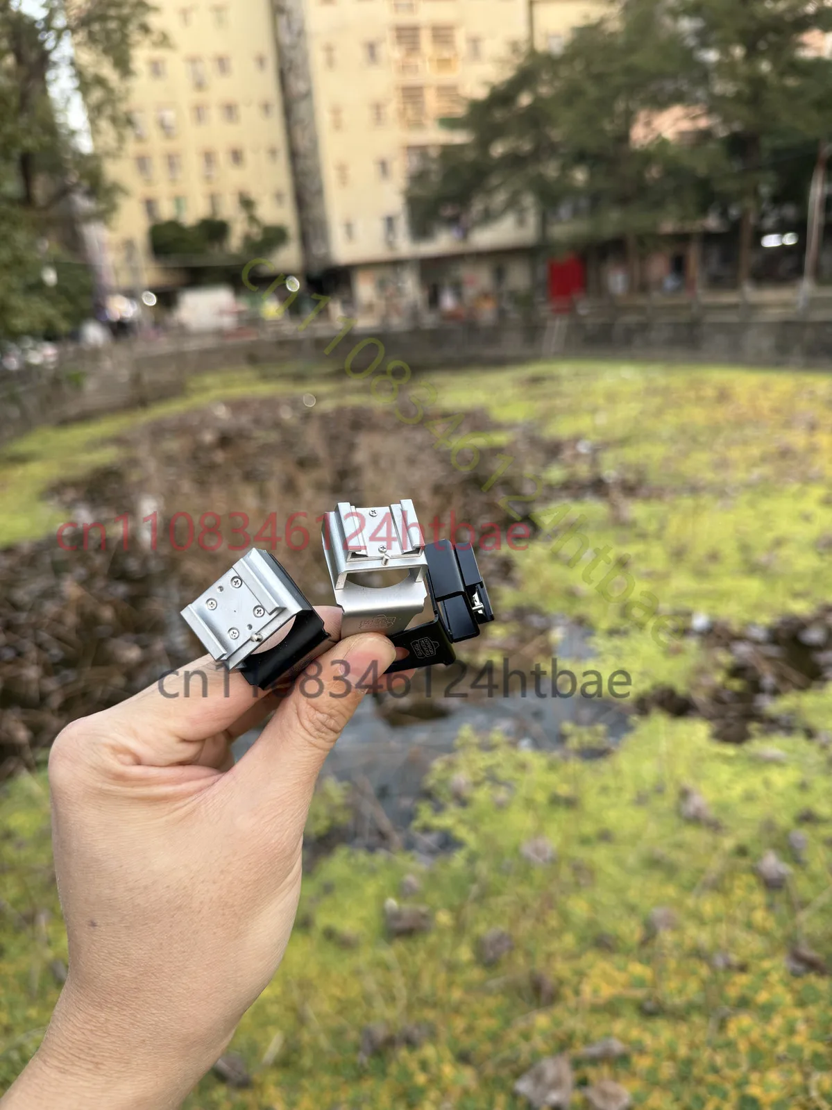 Black/Silver Metal Flash Adapt - Hot Shoe Adapter recension och pris